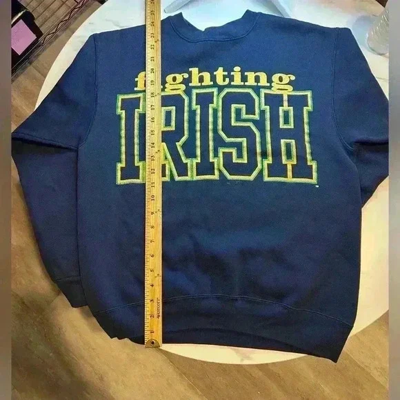 Vintage 90’s fighting Irish crew neck - Picture 2 of 7